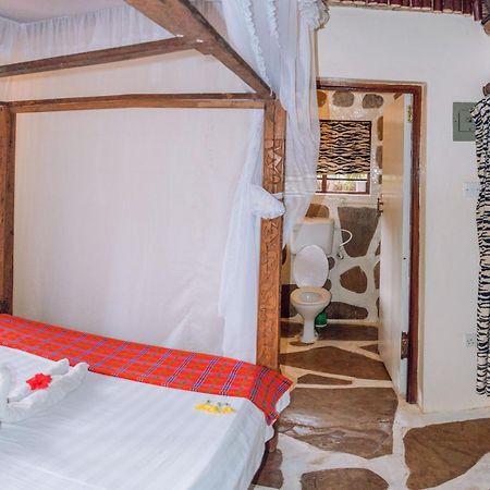 Kijani Cottages In Diani Playa de Diani Exterior foto