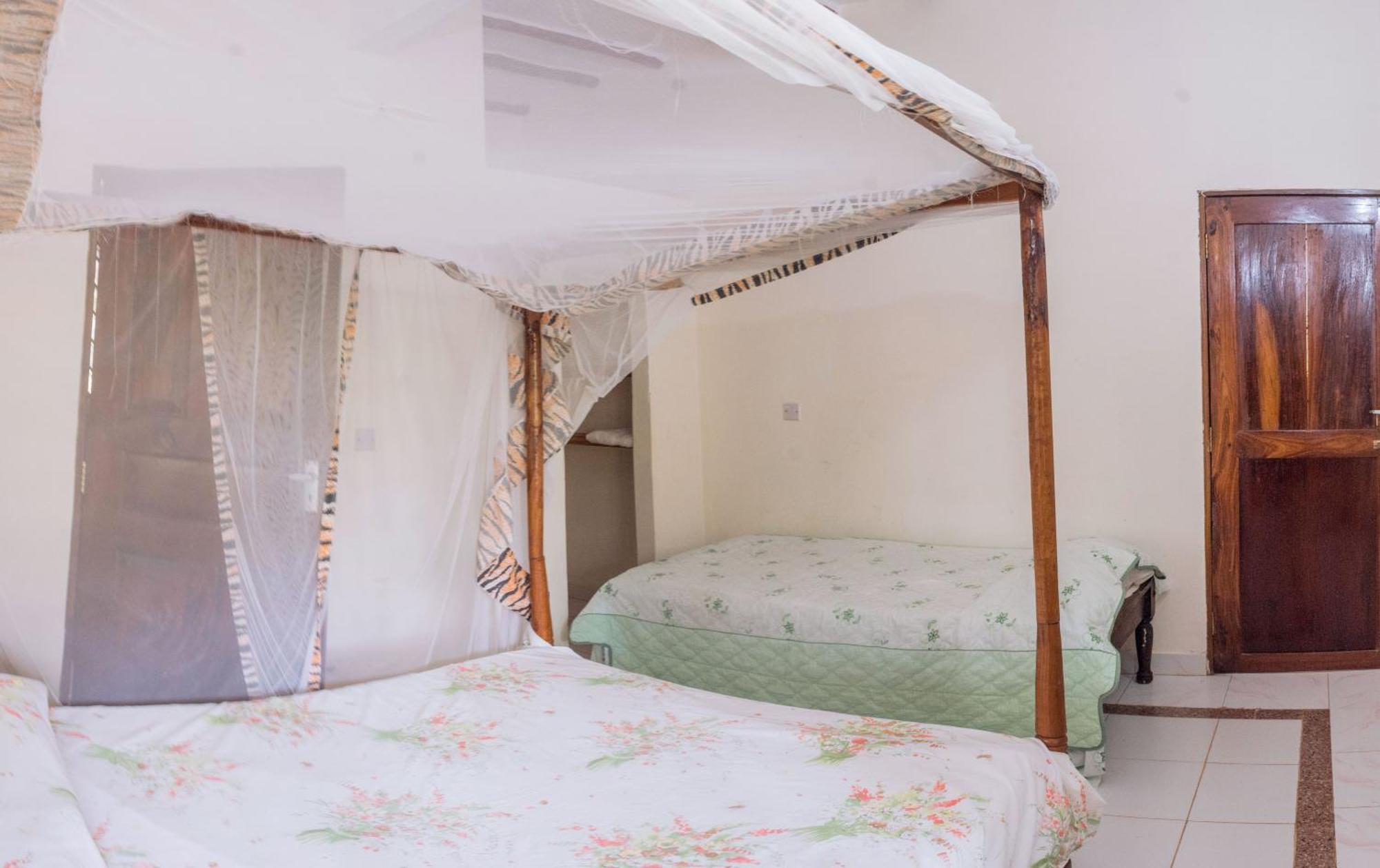 Kijani Cottages In Diani Playa de Diani Exterior foto