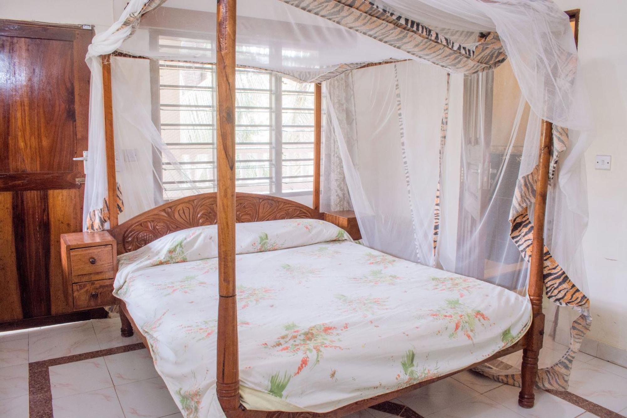 Kijani Cottages In Diani Playa de Diani Exterior foto