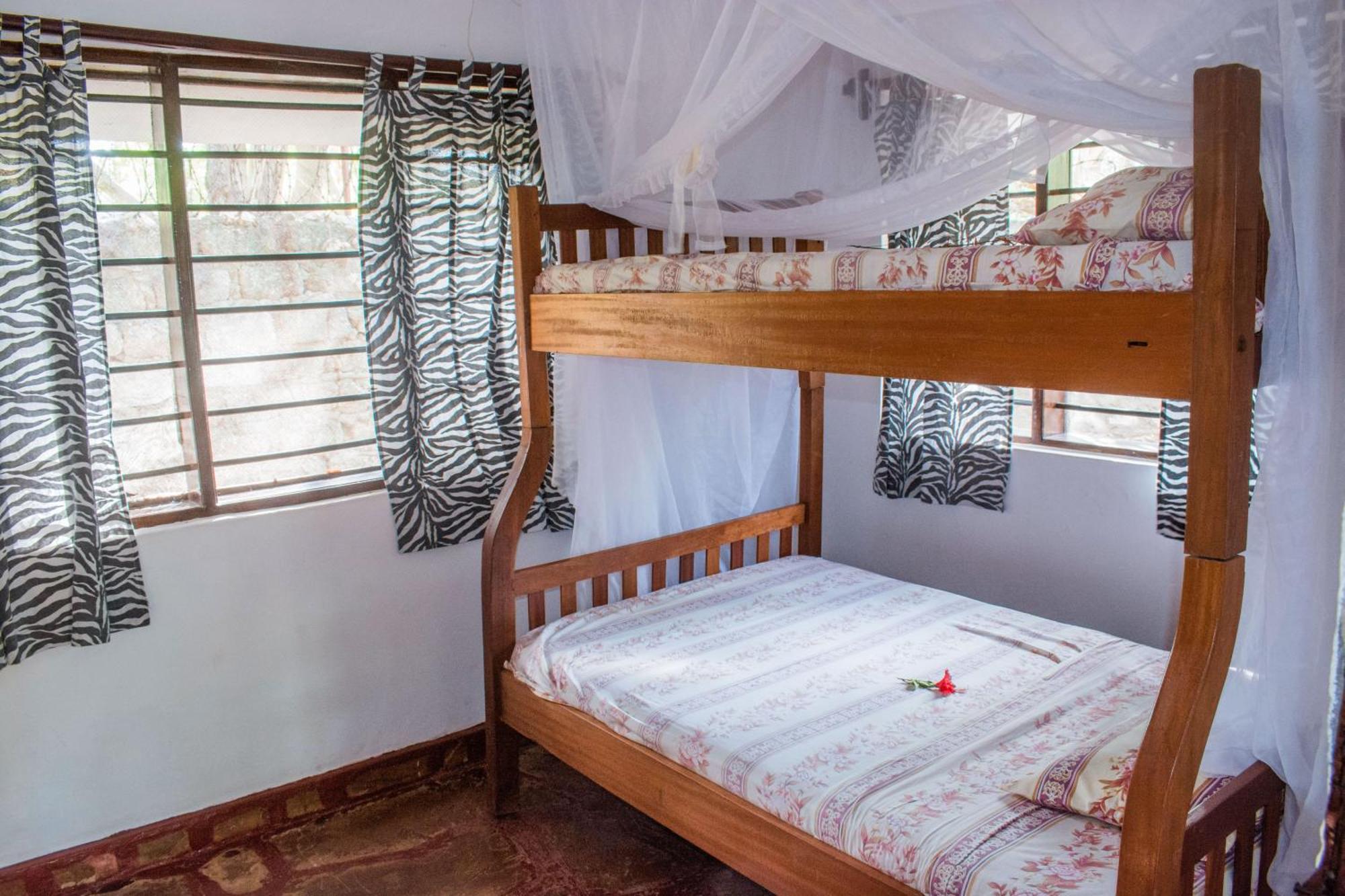 Kijani Cottages In Diani Playa de Diani Exterior foto