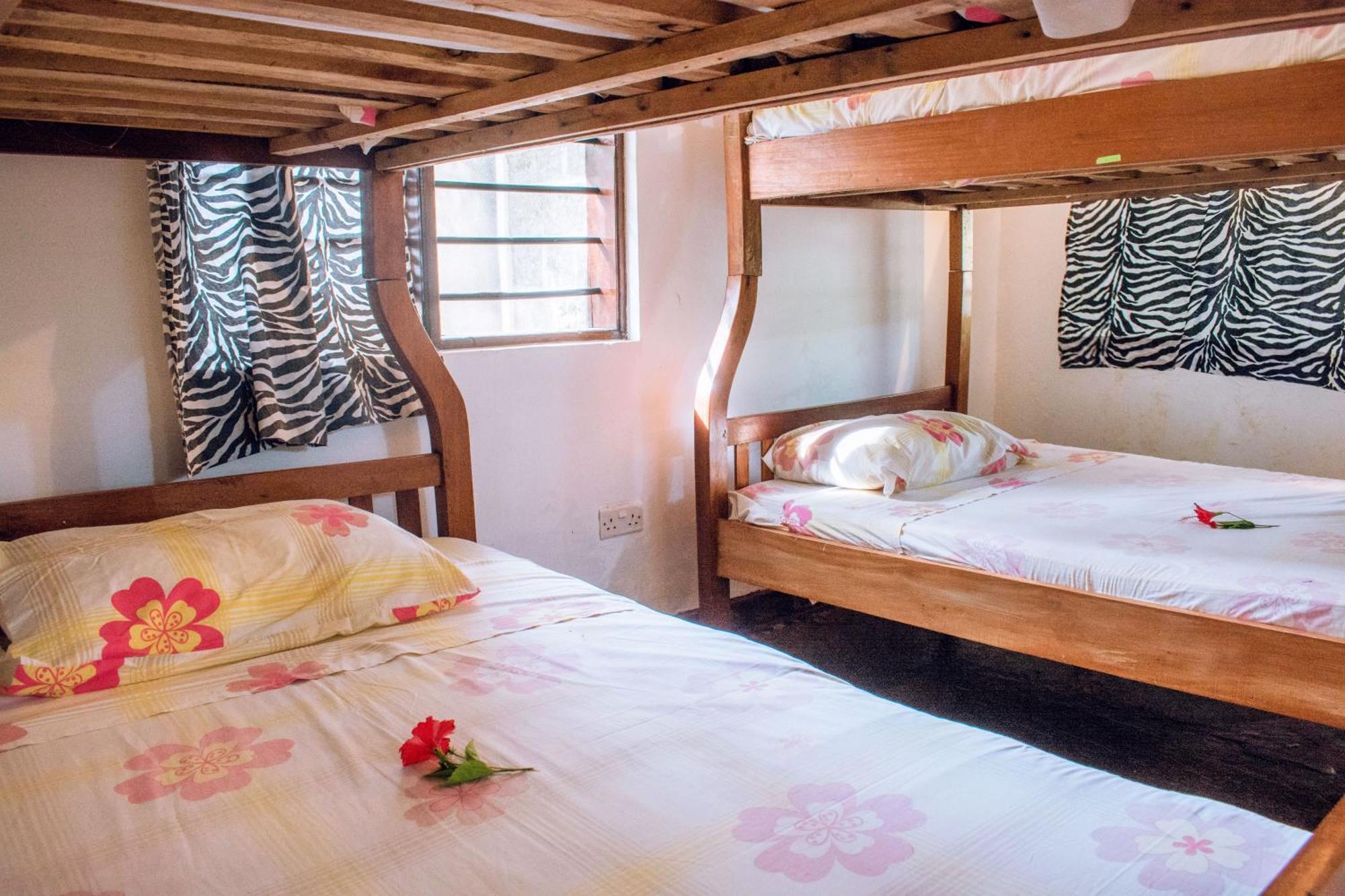 Kijani Cottages In Diani Playa de Diani Exterior foto