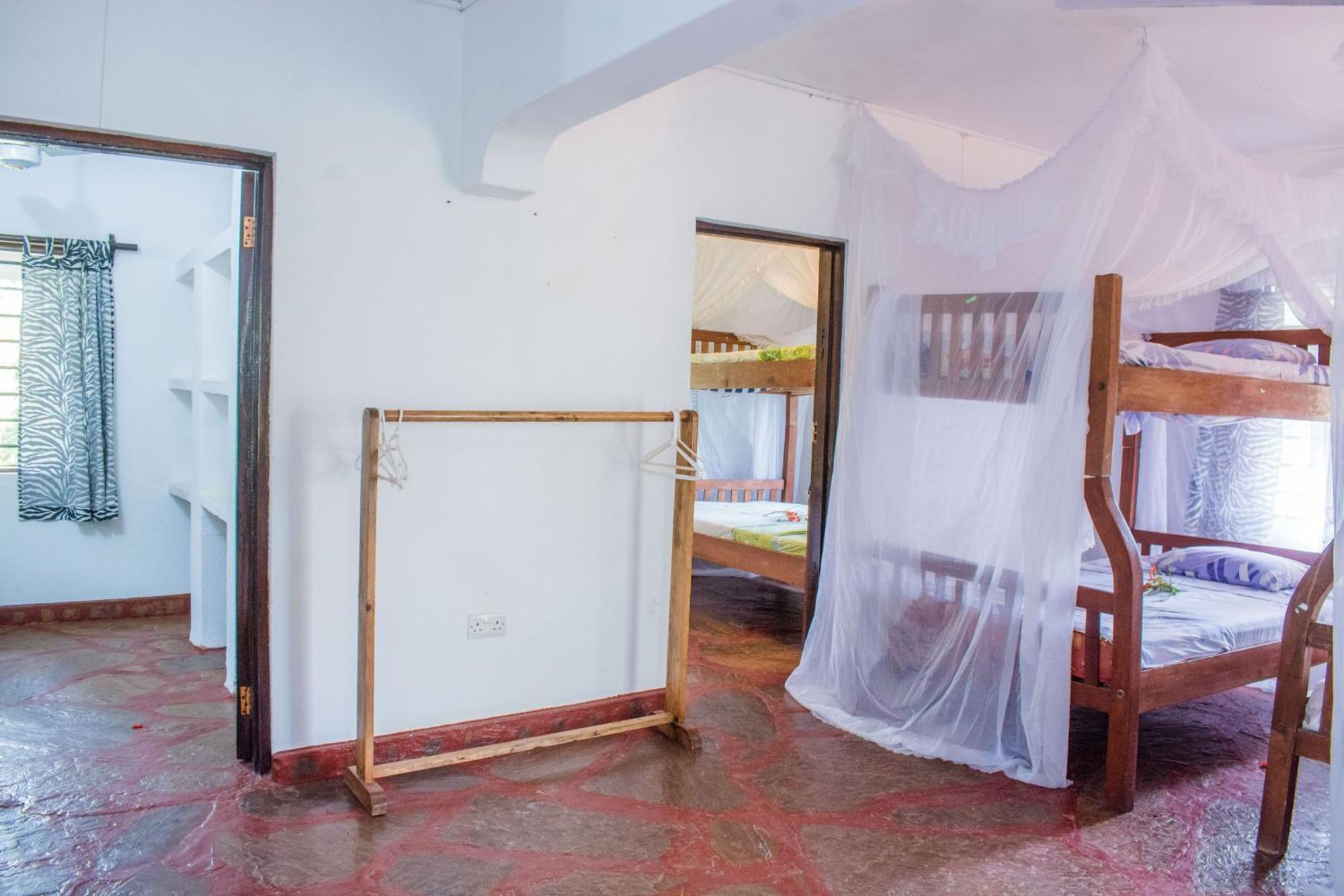 Kijani Cottages In Diani Playa de Diani Exterior foto