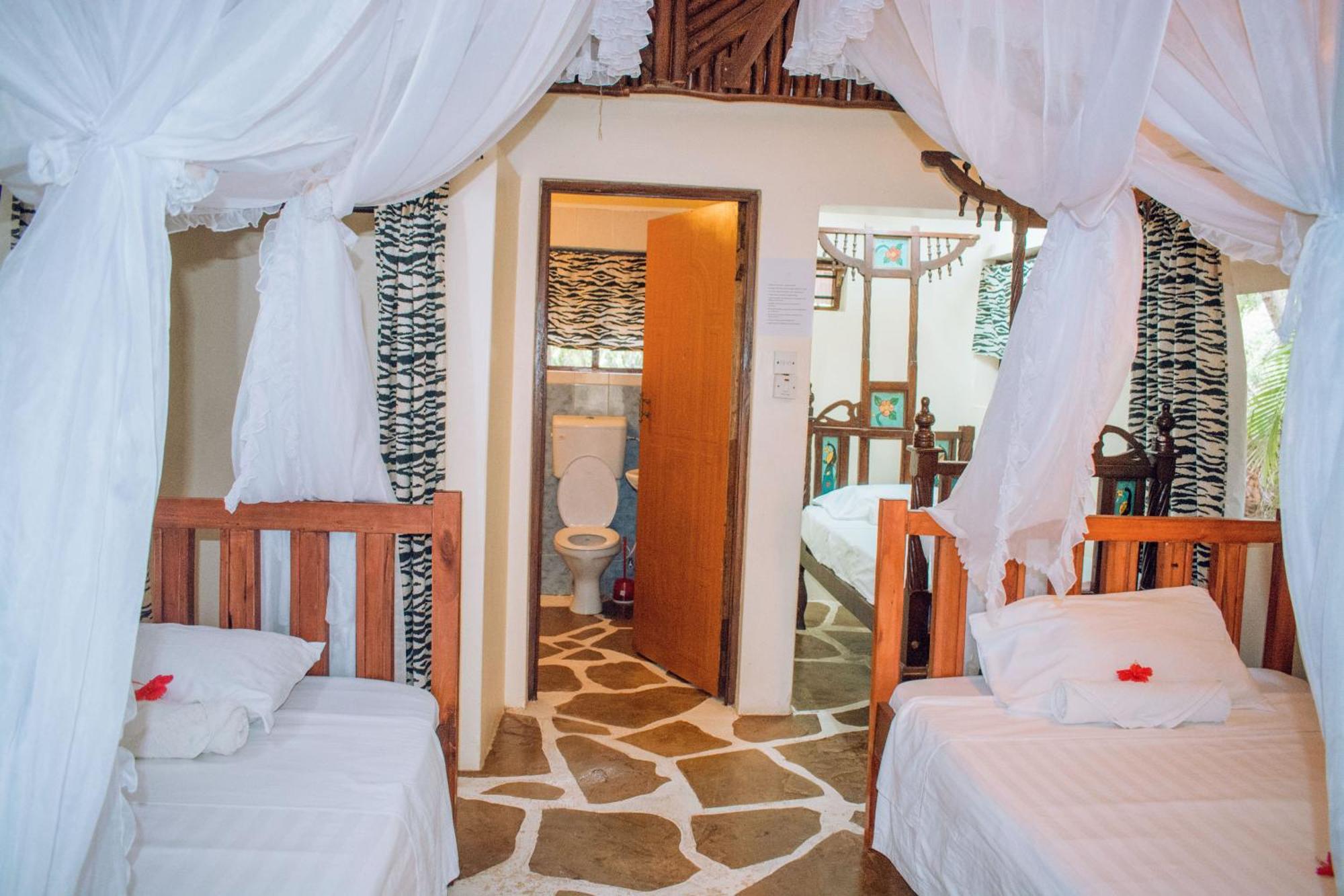 Kijani Cottages In Diani Playa de Diani Exterior foto