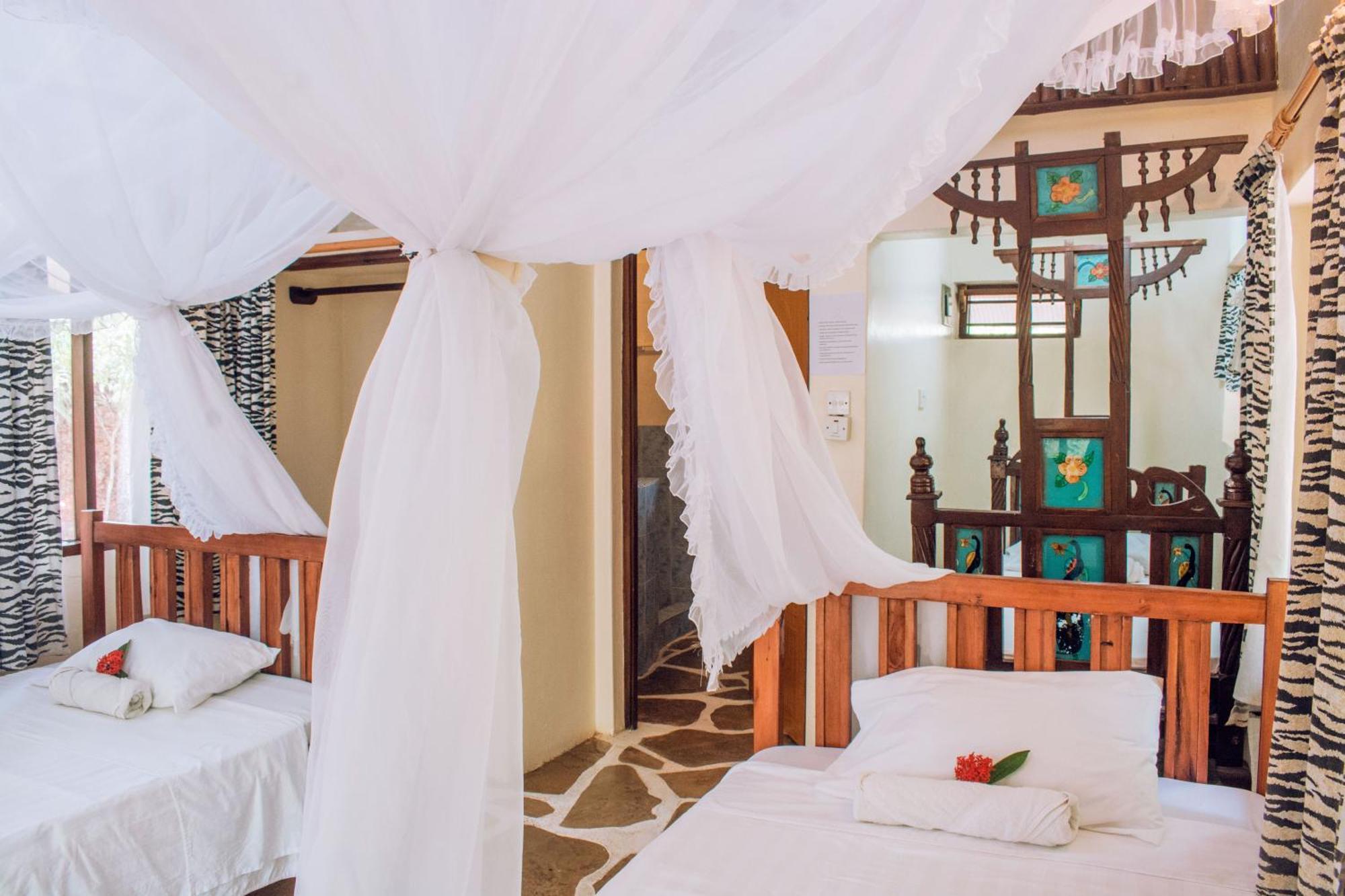 Kijani Cottages In Diani Playa de Diani Exterior foto