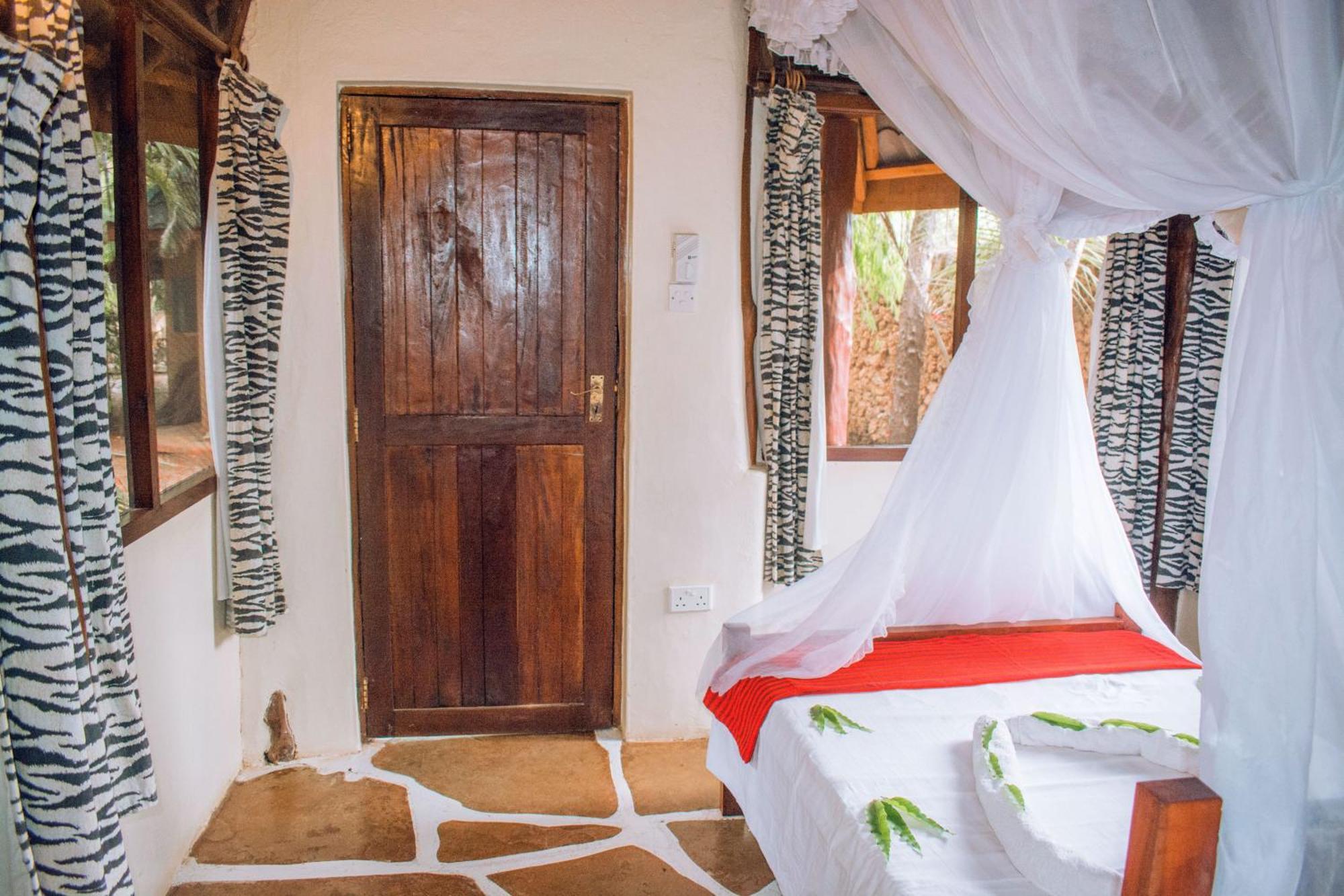 Kijani Cottages In Diani Playa de Diani Exterior foto