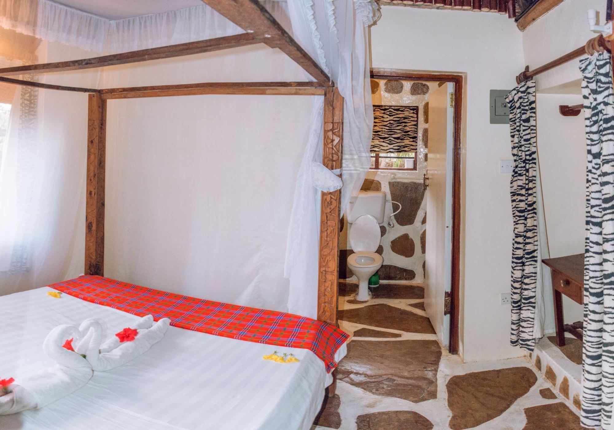 Kijani Cottages In Diani Playa de Diani Exterior foto